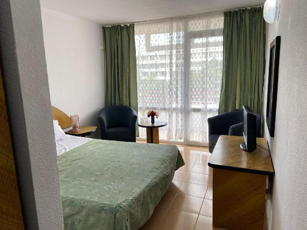 Mures Hotel Saturn